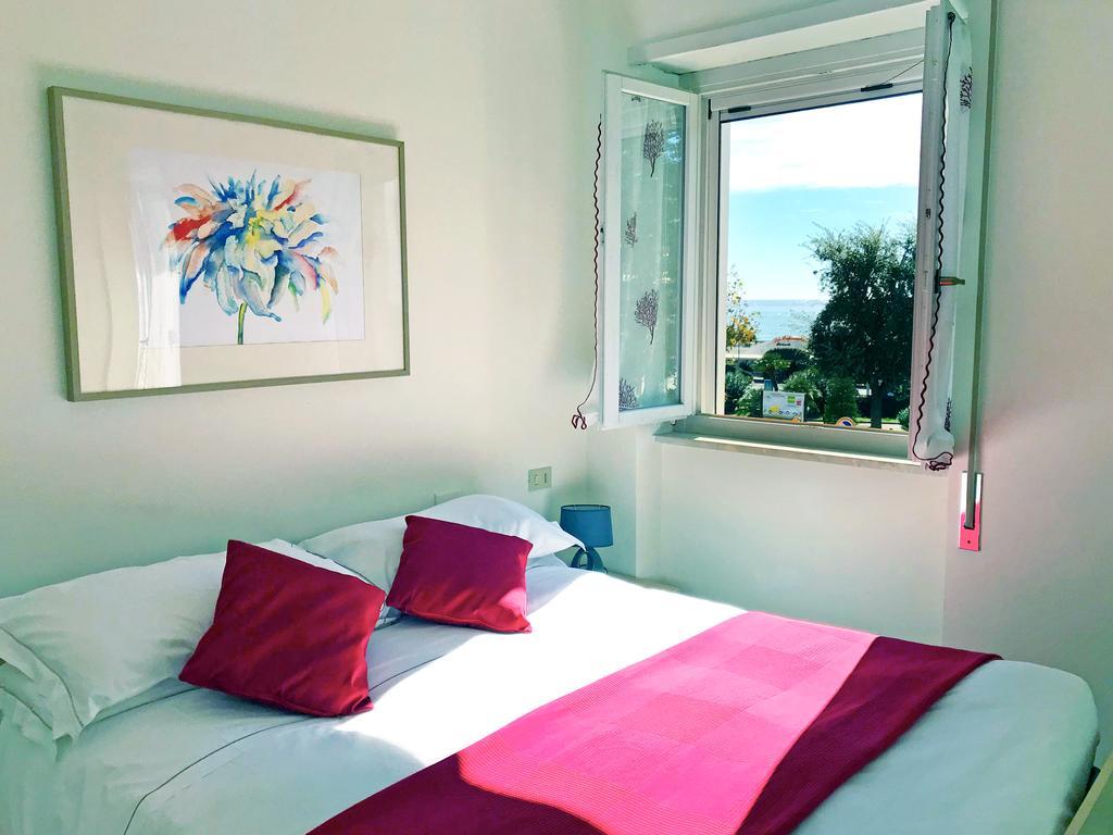 Residence Marconi Terracina Eksteriør billede